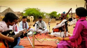 Maatibaani_Left_Kartik_Right_Nirali