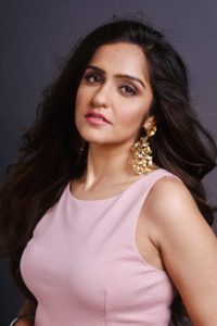 In conversation with Asees Kaur - Score Short Reads