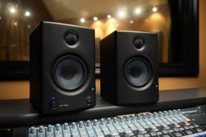 10 Monitor Mixing Tips for a Great Live Sound - Score Music Tech