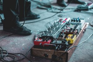 How to Make Your Own Pedalboard- Score Music Technology