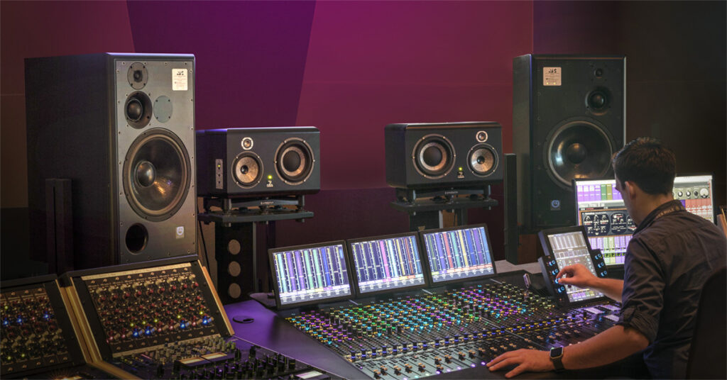 5 Reasons Why You Need Studio Monitors - Score Music Tech