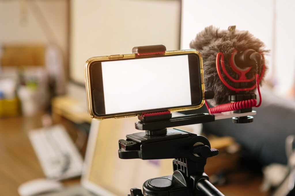 5 gadgets for musicians to take your Social Media Content to the next level